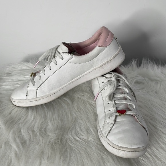 Keds x Kate Spade New York Ace Lips Heart Sneakers - Picture 7 of 12